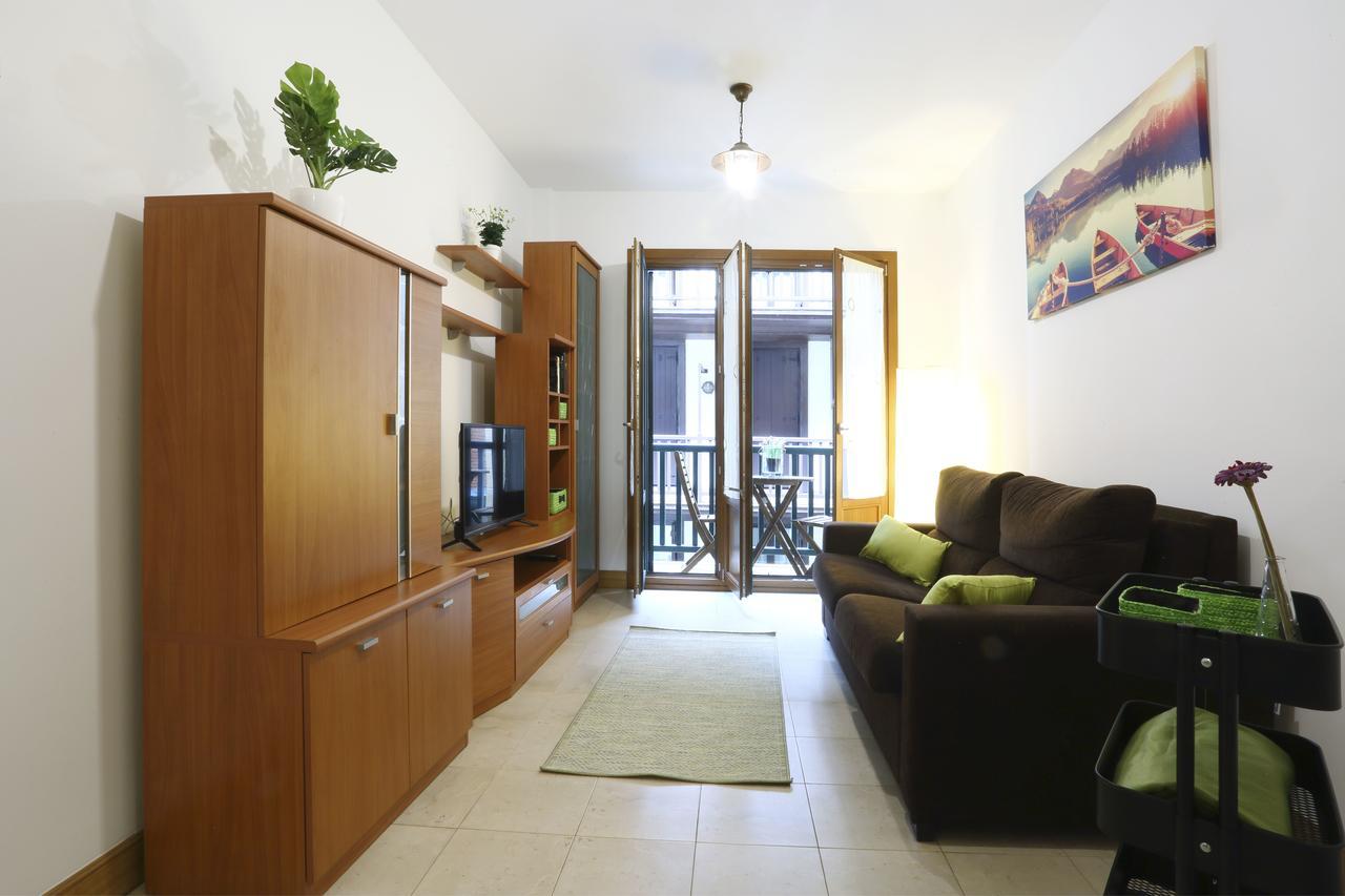 Tolosa By Smiling Rentals Hondarribia Exterior photo
